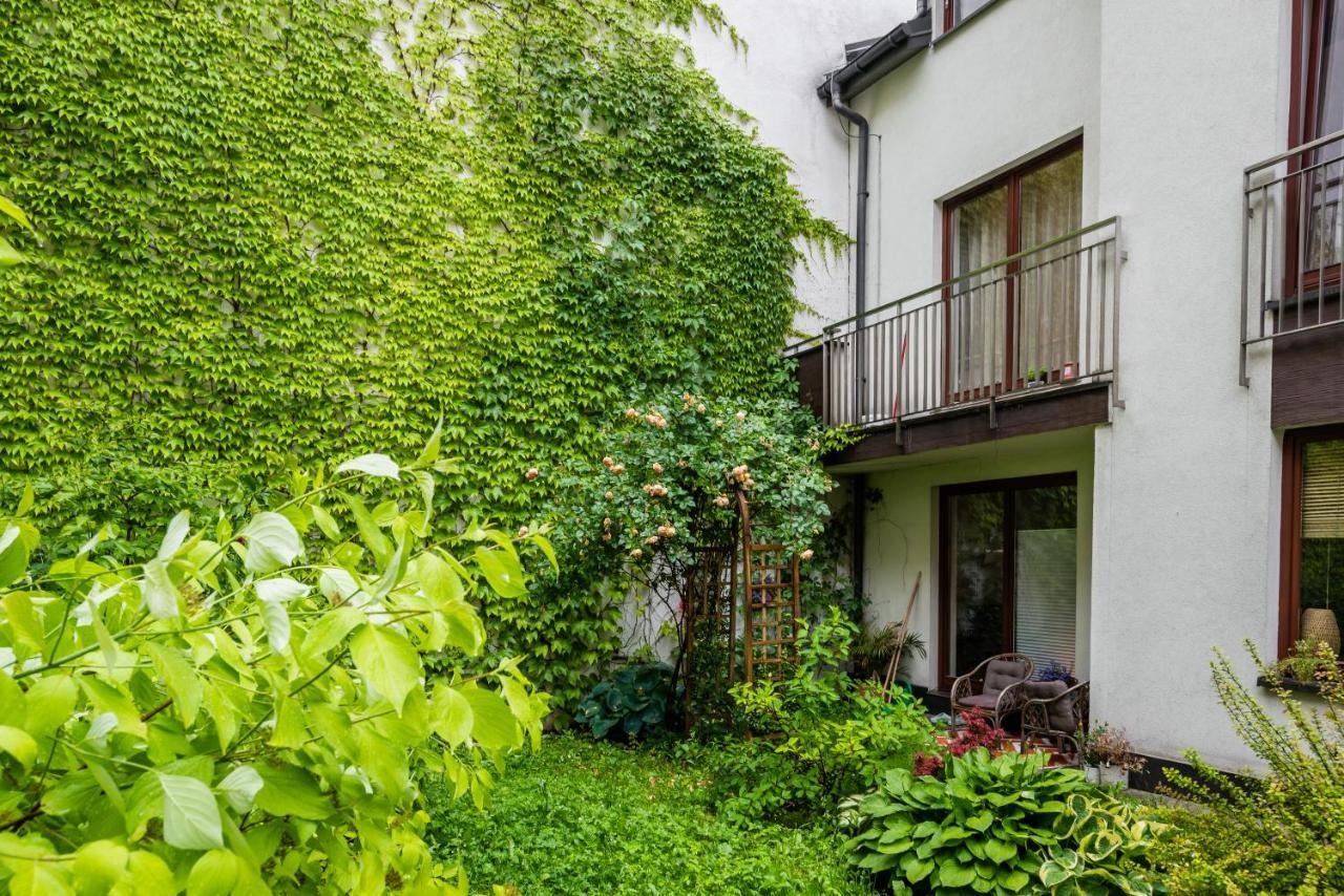 Green Garden Podgorze Apartment Wawelofts Krasków Exteriör bild